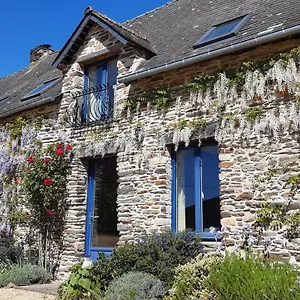 Hébergement de vacances La Crèmerie, La Vieille Ferme, Ruffiac (Morbihan)